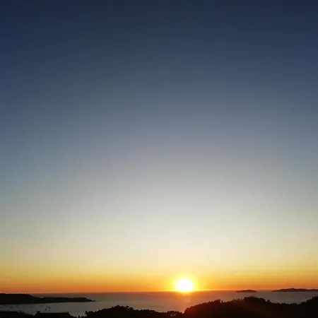 Espectaculares Vistas A La Ria De Aldan